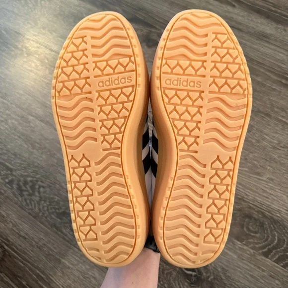 Adidas VL Court Bold Platform Sneakers New - Picture 4 of 5